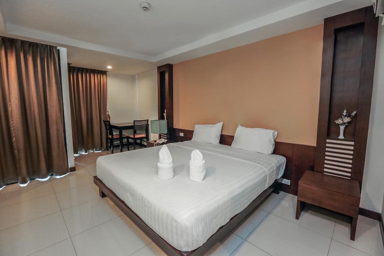 Tycoon Hotel 3*
