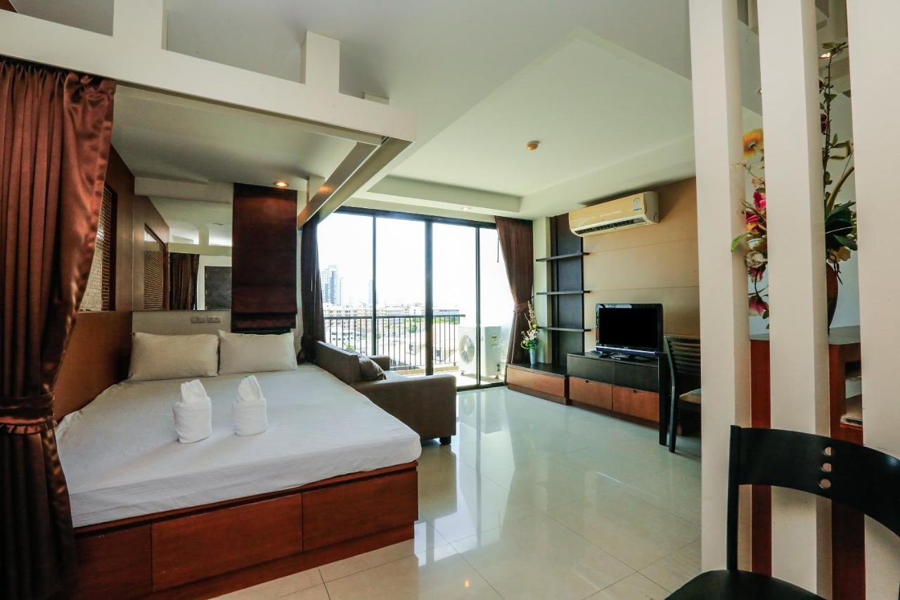 Tycoon Hotel 3*
